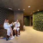Hotel Pergola & 4*