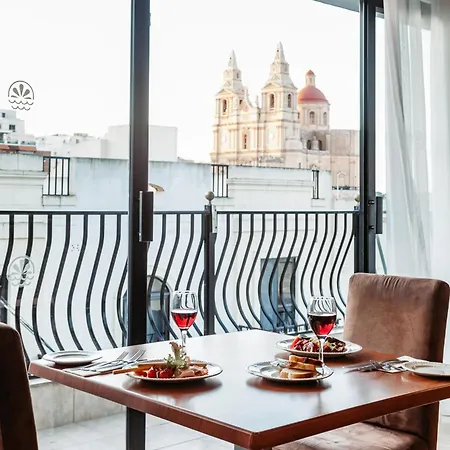 Pergola & 4* Mellieħa