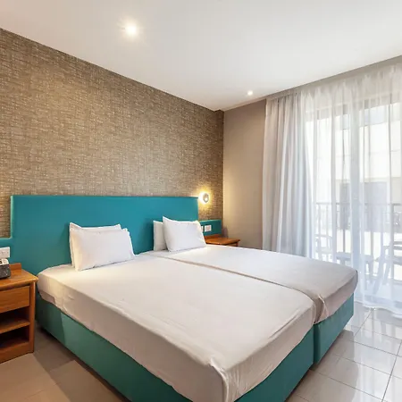 Hotel Pergola & 4*