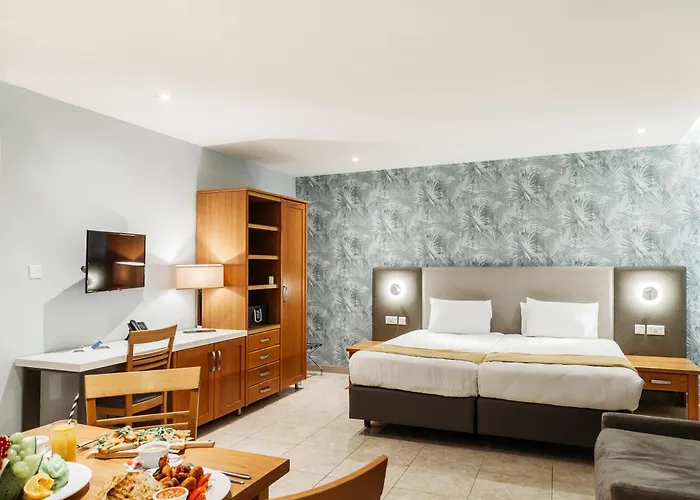 Pergola & 4* Mellieħa